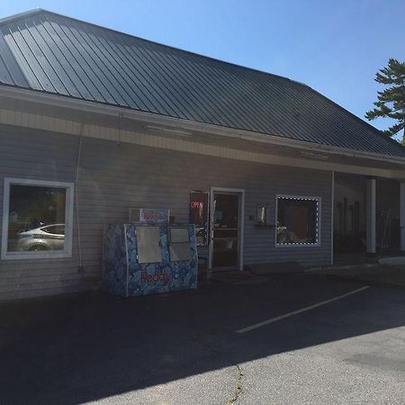 Bonaire Motel Hendersonville Exterior foto
